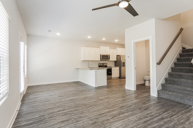 Foto del edificio - 5501 Cathwick Dr