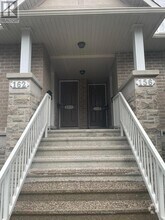 Building Photo - 156 Paseo Private