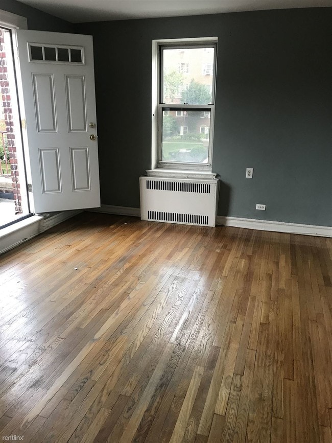 Building Photo - 1 br, 1 bath Apartment - 11241 72nd Rd 1