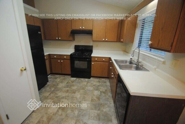 Foto del edificio - 5255 Sugar Crest Dr