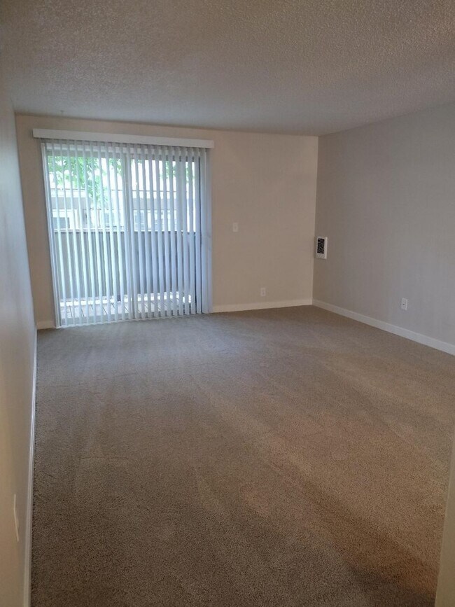 Chelan Apartments Apartments in Tualatin, OR