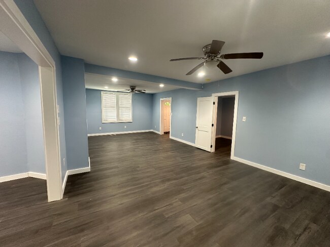 Foto del edificio - 265 Glade St