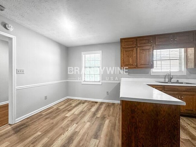 Building Photo - 2625 New Haven Dr