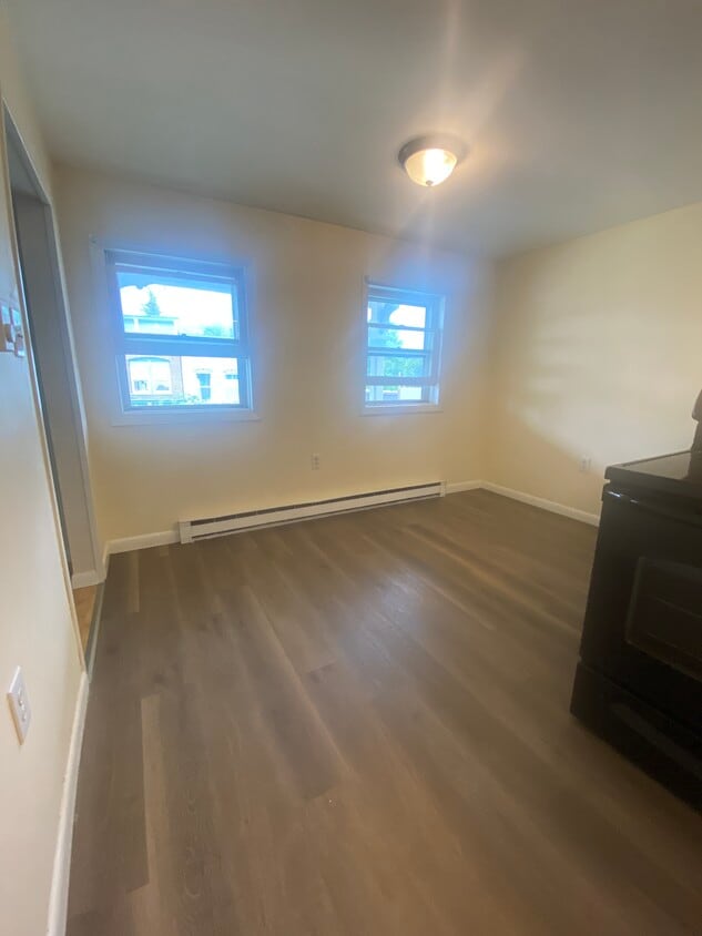 74 W Main St Unit 72A, Cambridge, NY 12816 Apartments in Cambridge