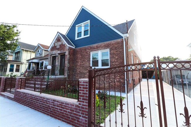 Building Photo - 121-56-121133 133rd St