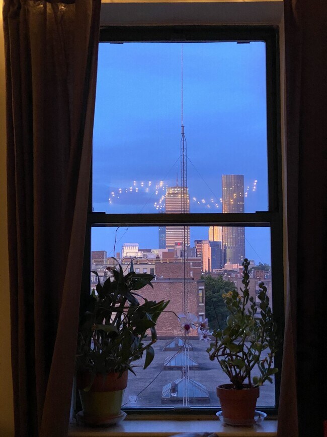 Foto del edificio - 108 Peterborough St