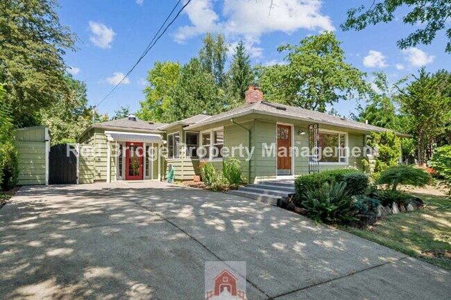 Foto del edificio - 5025 SW Illinois St