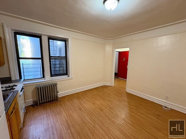 Building Photo - Hamilton Avenue, YONKERS