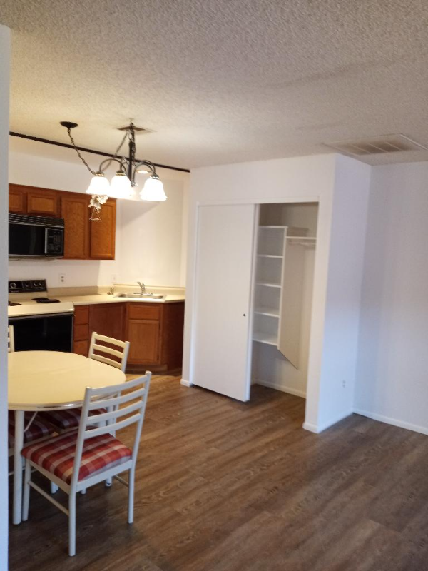 Foto del edificio - 1099 Tower Butte Rd
