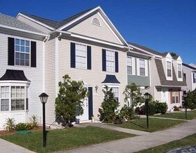 Building Photo - 304 Georgian Park Dr