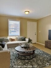 Building Photo - 414 Hermitage Dr