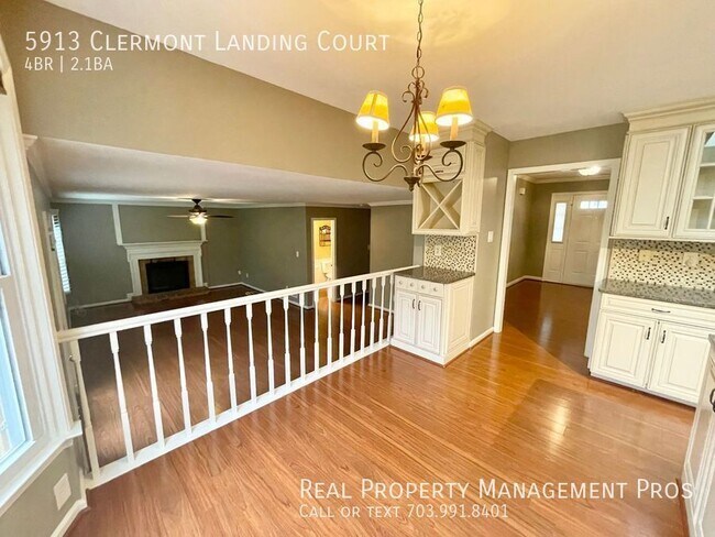 Foto del edificio - 5913 Clermont Landing Ct