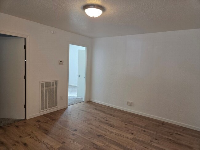 Building Photo - Charming 2-Bedroom + Loft • 1-Bath Rental ...