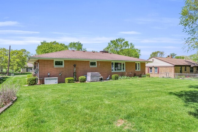 Foto del edificio - 1702 Golfview Dr