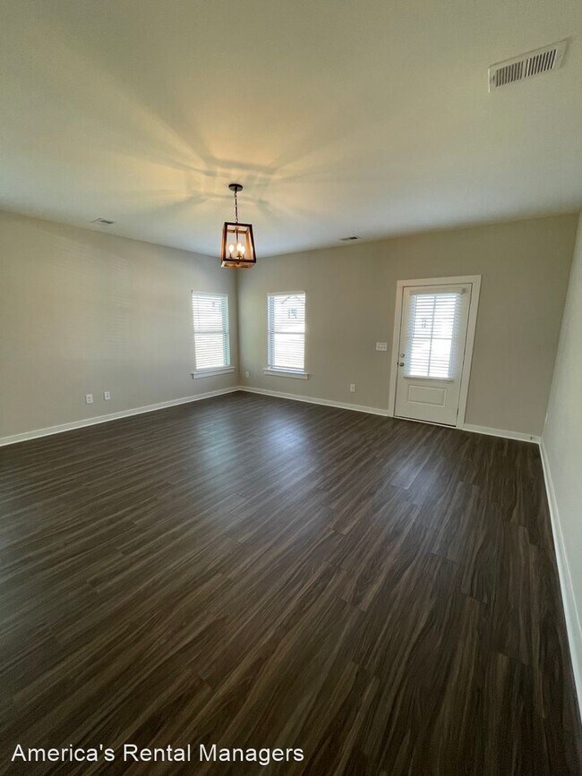 Building Photo - 3 br, 2 bath House - 10332 Middleton Road