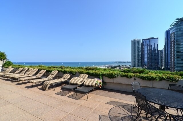 Foto del edificio - 474 N Lake Shore Dr