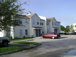 4136 16th Place - Applewood Apartments
