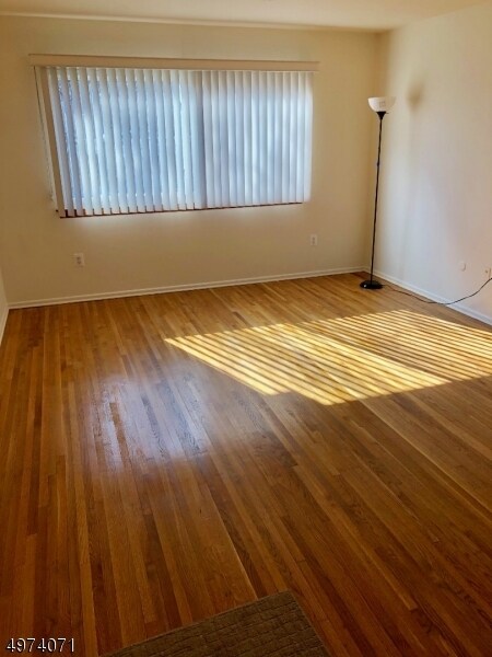 Foto del edificio - 478 Notch Rd