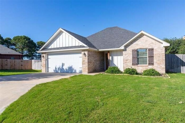 Building Photo - 2449 Township Ct