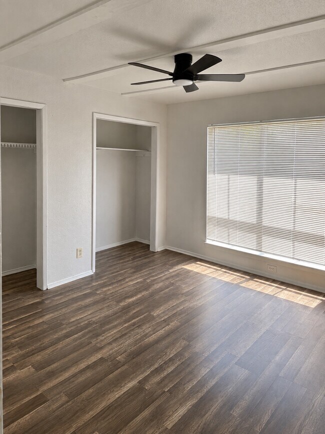 Room #2 - 6200 W Tidwell Rd