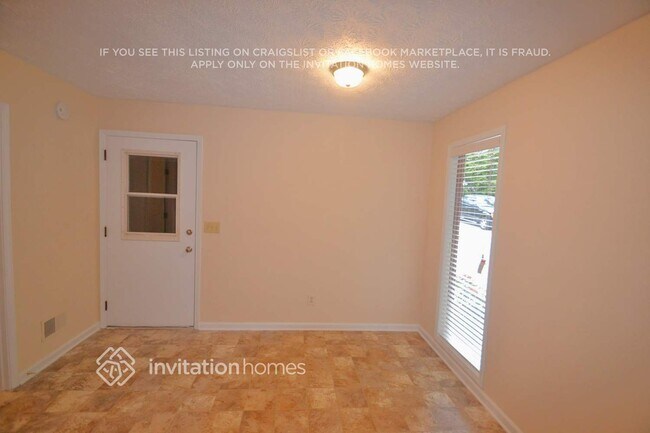Building Photo - 2077 N Landing Way