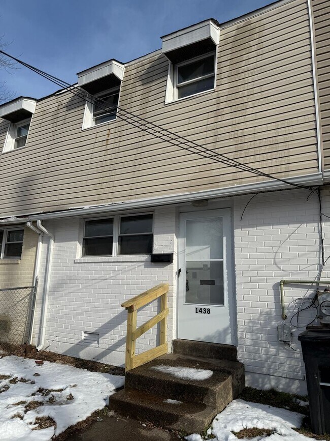 Foto del edificio - 1438 S 8th St