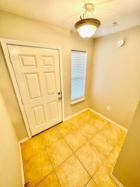 Building Photo - 10 Park Pl SE