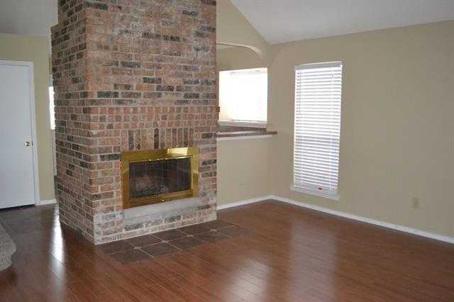 Foto del edificio - 5917 Beckett Dr