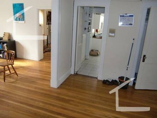 Building Photo - 239 Freeman St