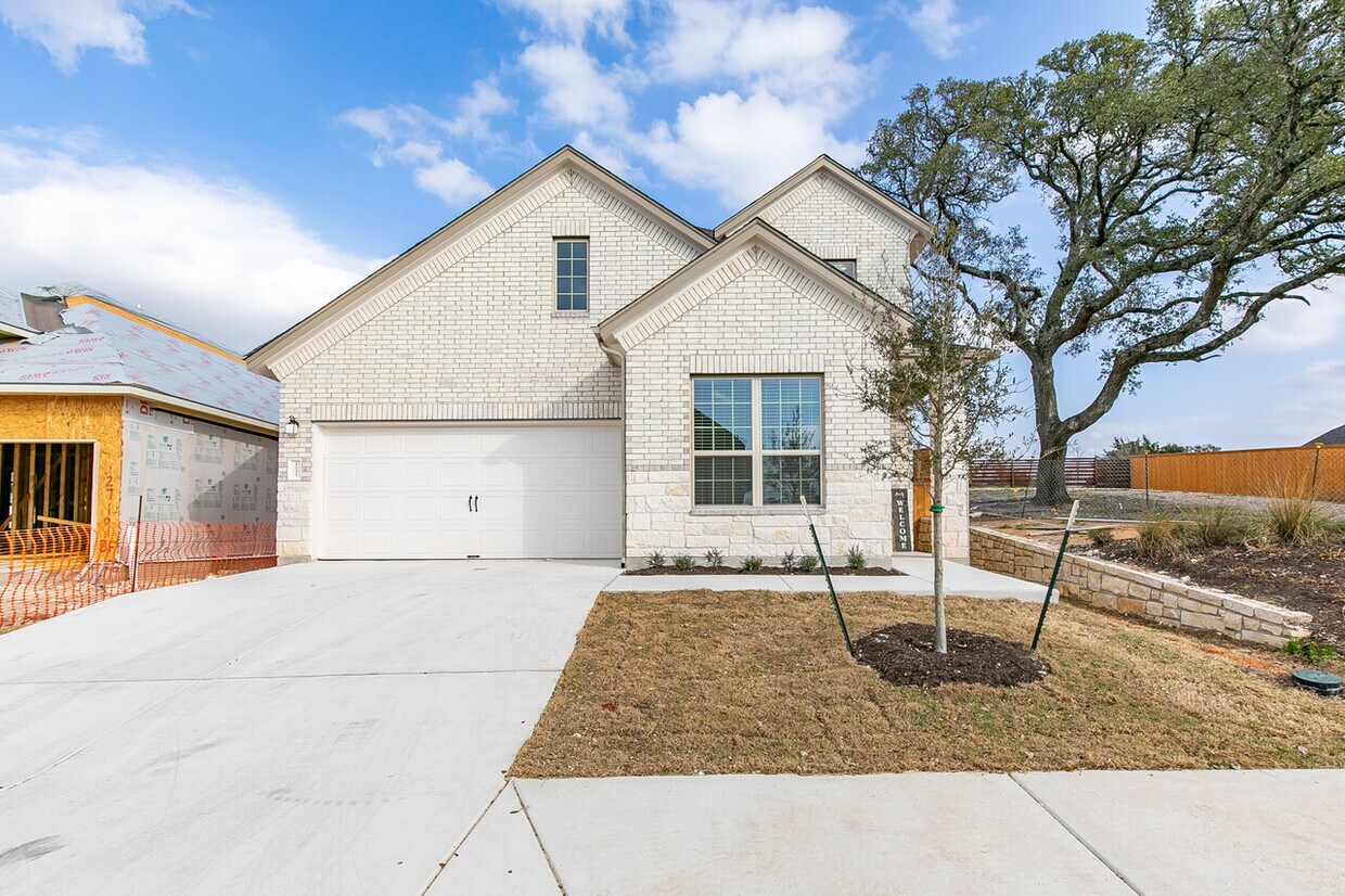 Foto del edificio - 12721 Bloomington Dr, Austin, Texas 78652