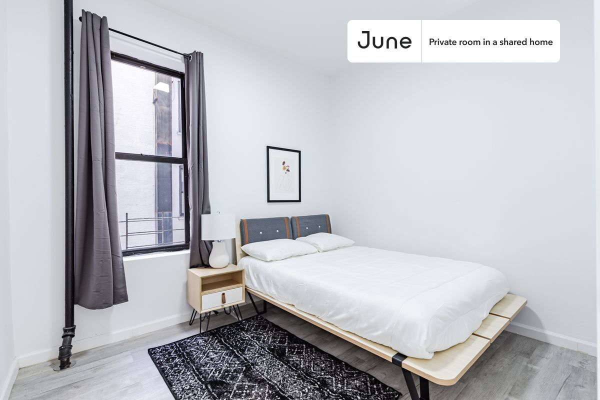 Private bedroom in 4 bed/1 bath Home - Private bedroom in 4 bed/1 bath Home