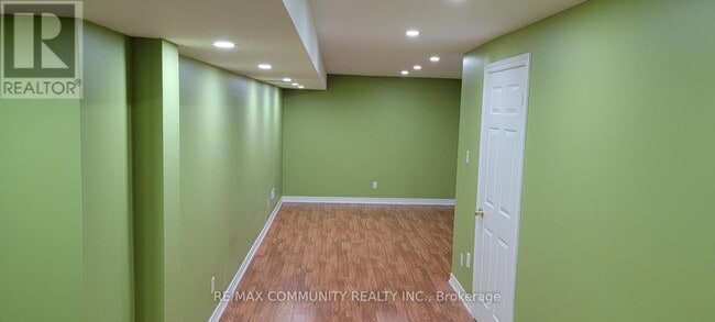 Building Photo - 55 Morland Crescent