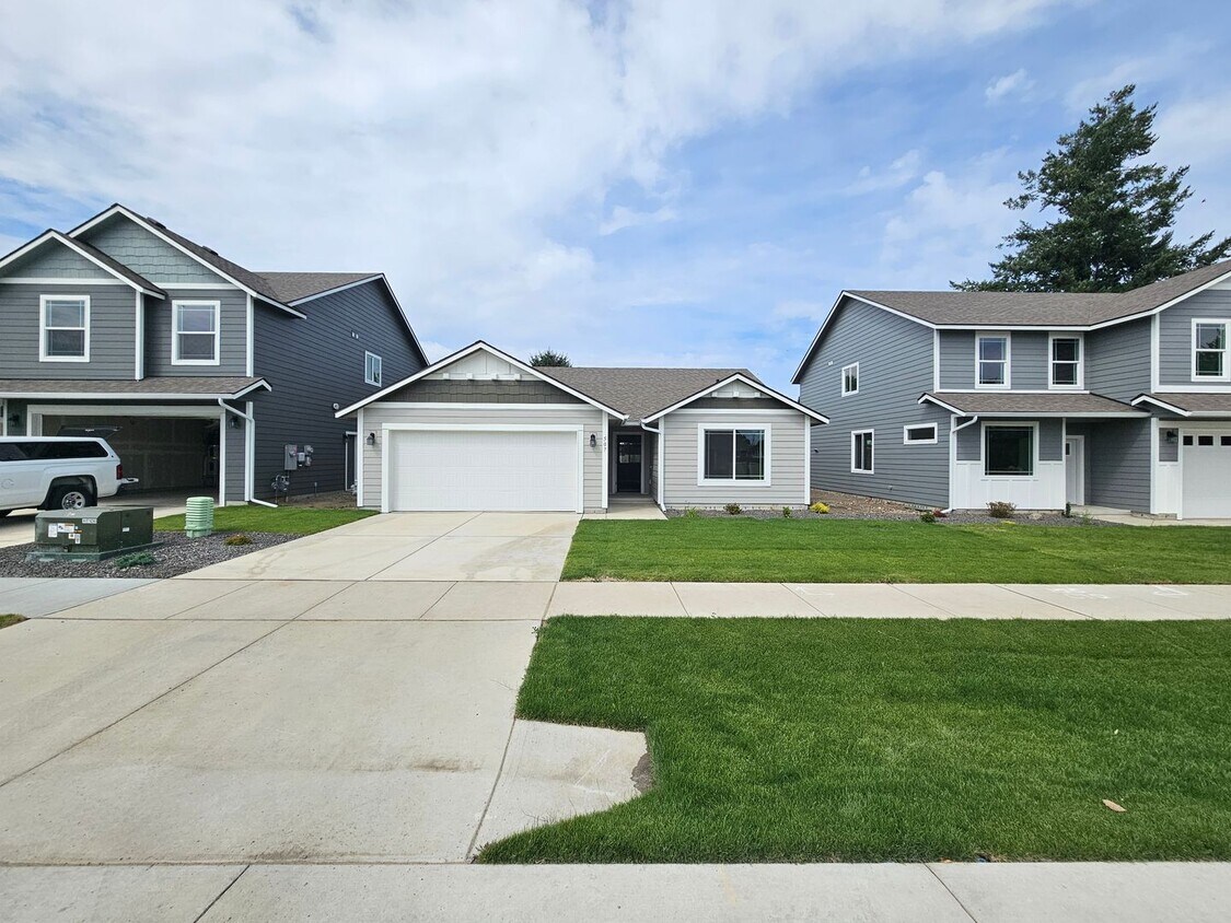 Foto principal - Beautifully Home in the Valley