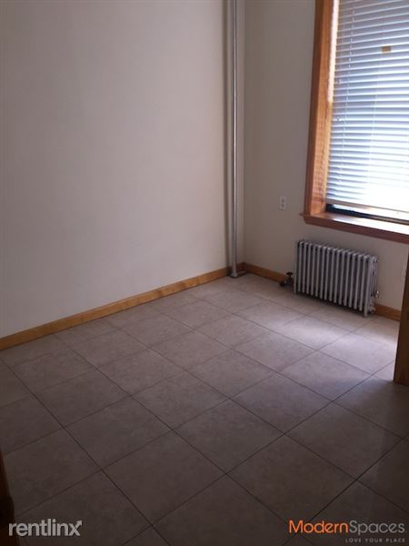 Building Photo - 3015 37th St