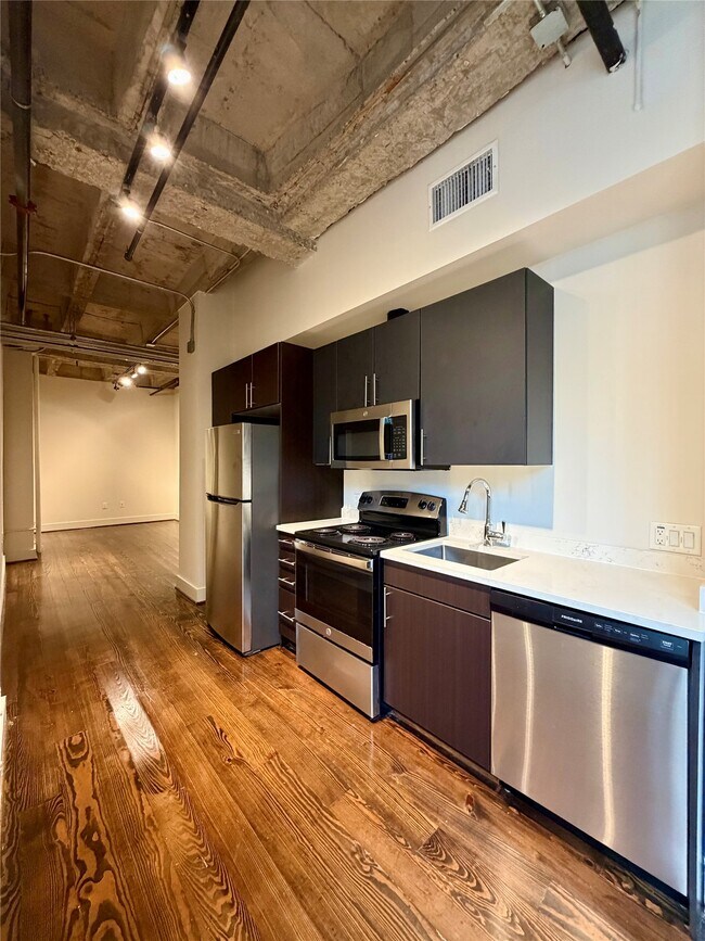 Building Photo - 4411 Dallas St