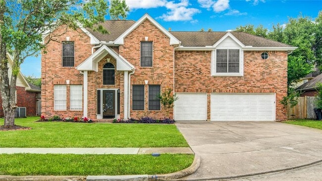 Building Photo - 1810 Oakleaf Cir