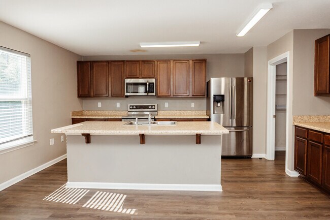 Foto del edificio - 4624 Plover Dr