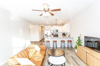 Building Photo - 2931 Niccoline Wy