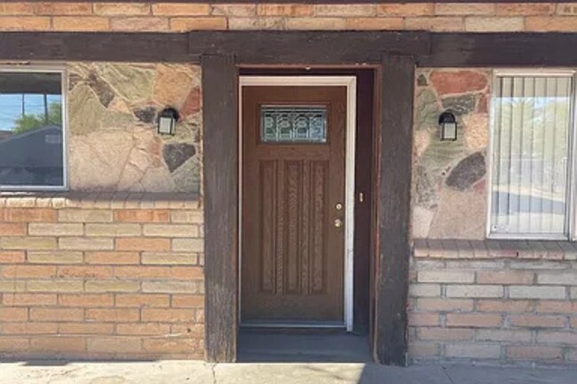 Foto del edificio - 3611 E Glenn St