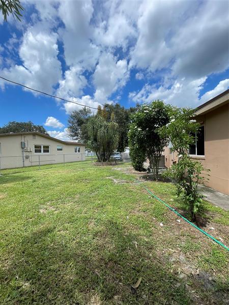Foto del edificio - 8948 SW 53rd St