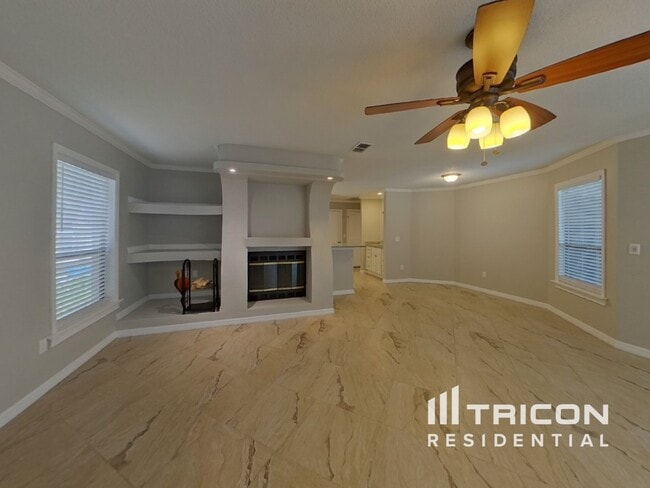 Building Photo - 9542 Pebble Glen Ave