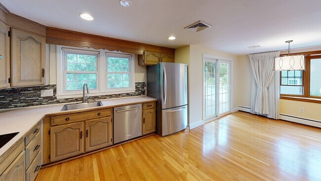 Building Photo - 42 Thornberry Rd