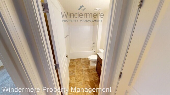 Foto del edificio - 3 br, 2 bath House - 1171 SW Virginia Street