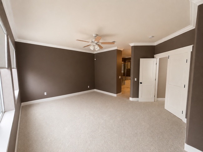 Building Photo - 2296 Green River Dr