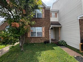 Building Photo - 3205 DUNNEBROOK Dr