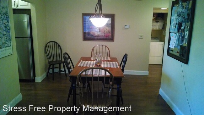 Foto del edificio - 2 br, 2 bath House - 935 Three Fountains