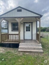 Building Photo - 113 CR 3192