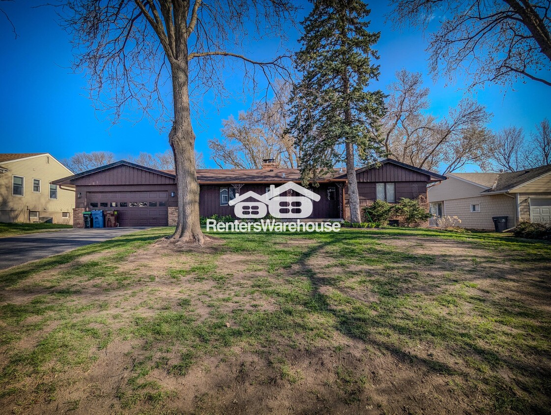 Foto principal - 5716 W 68th St
