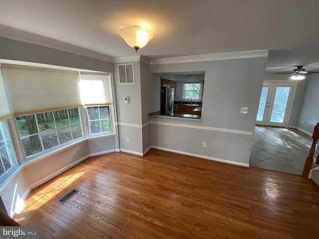 Building Photo - 8827 Eagle Rock Ln