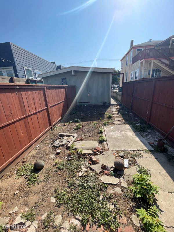 Building Photo - 2 br, 1 bath Duplex - 1722 10th St 1722 10...